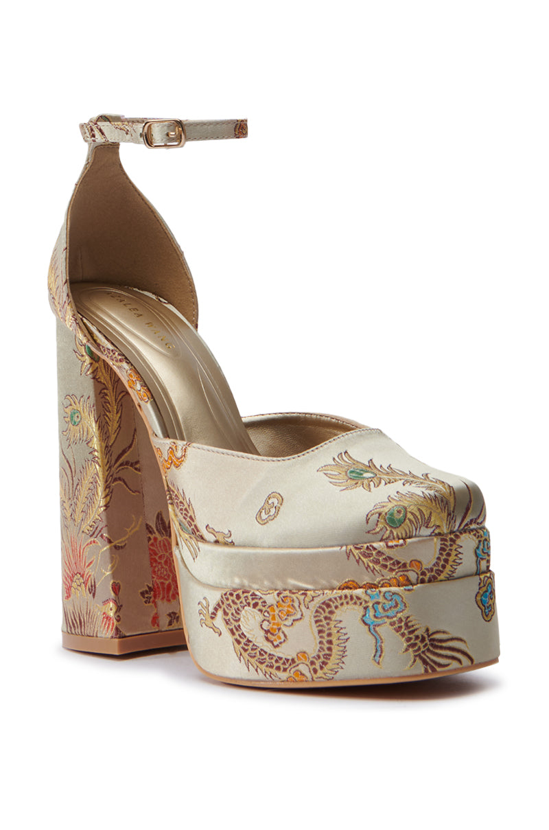 AZALEA WANG ZIPPORAH GOLD BROCADE CHUNKY PUMP