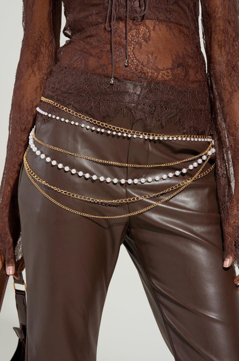 PEARL PLEASE LAYERED CHAIN BELT