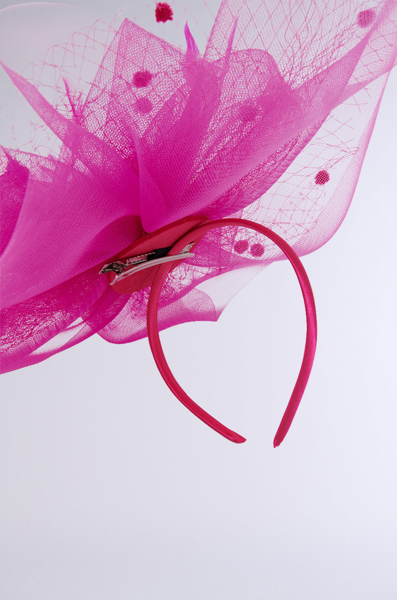 FUSCHIA FASCINATOR