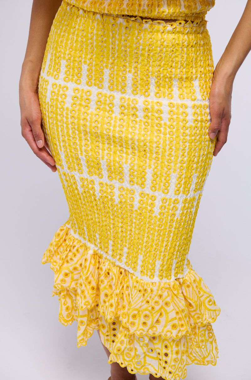 SUMMER LOVING RUFFLE TEXTURED MIDI SKIRT IN YELLOW