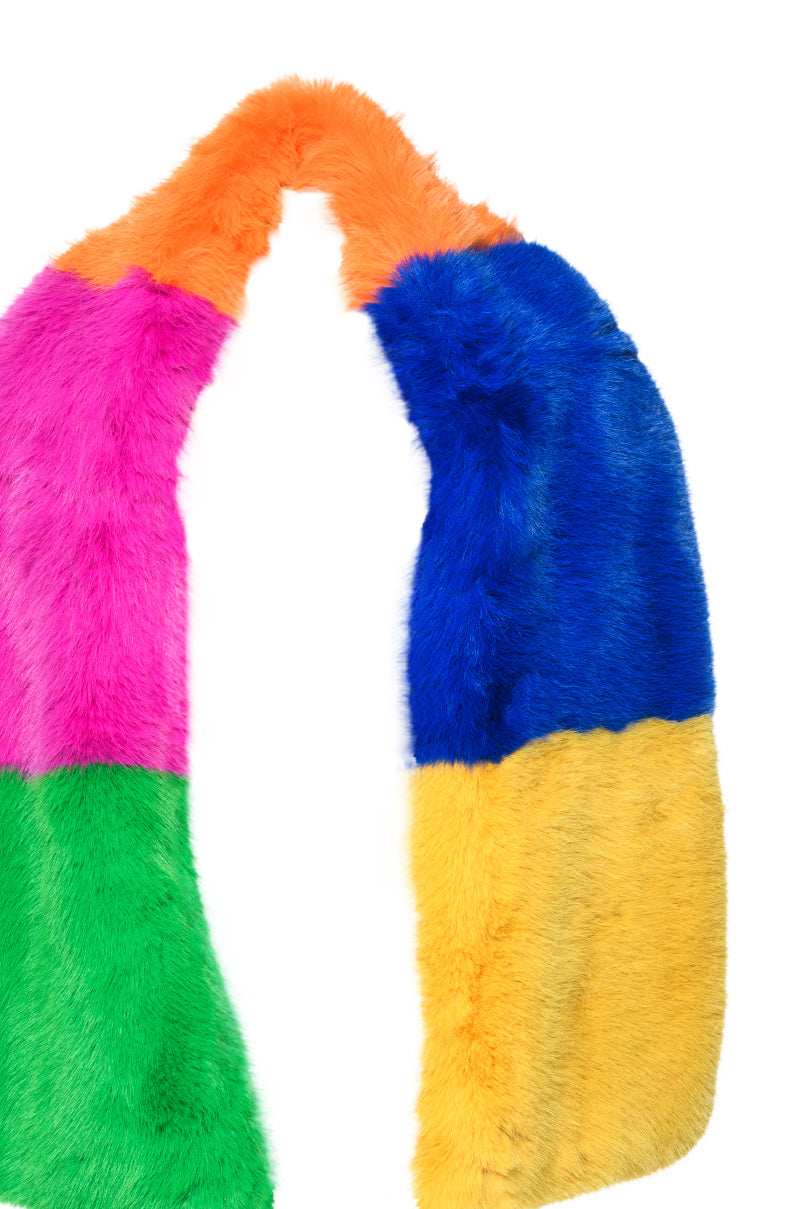 TASH DAY OFF FUR MULTI COLOR SCARF