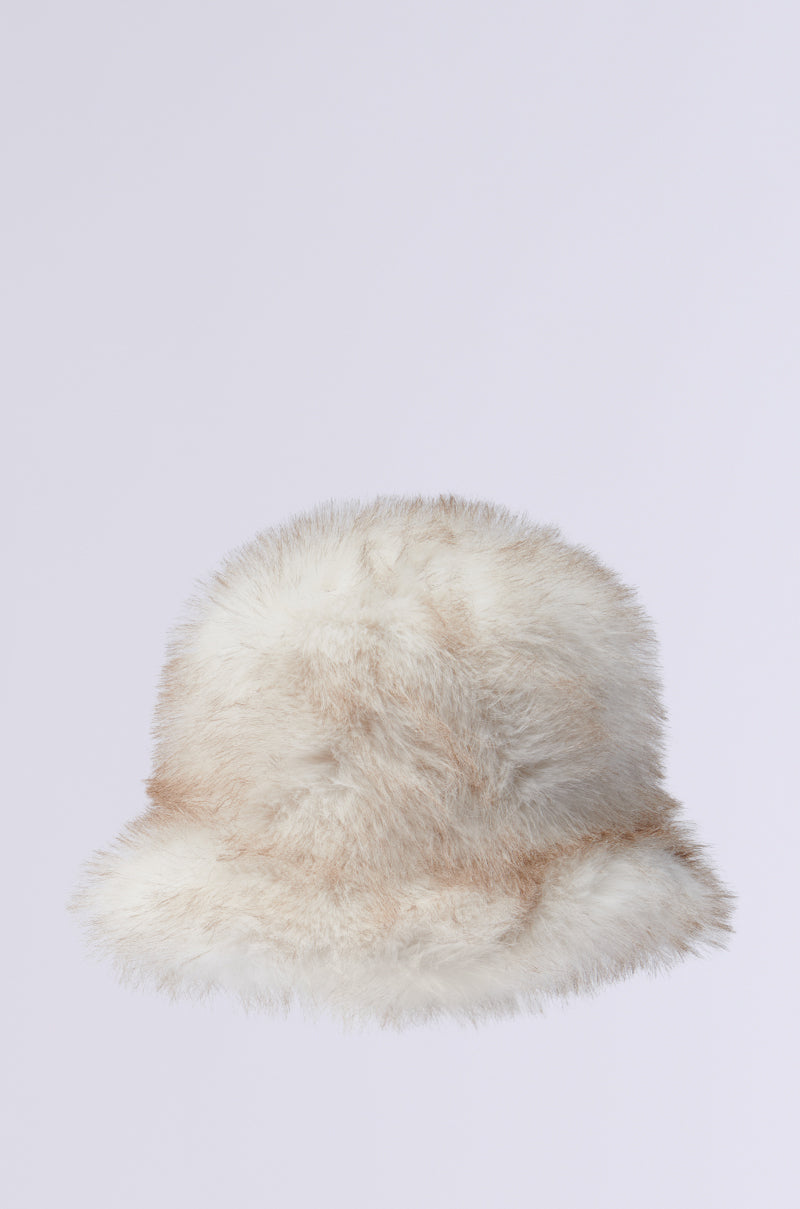 TOASTIE FAUX FUR BUCKET HAT