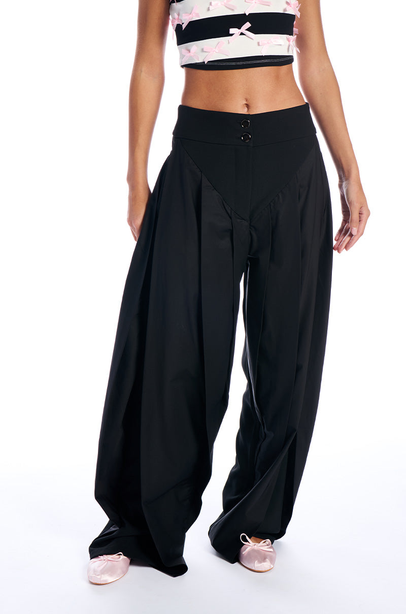 AMBER WIDE LEG PLEATED TROUSER PANT