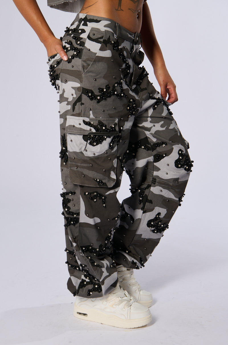 APPLY PRESSURE GREY CAMO CARGO PANT