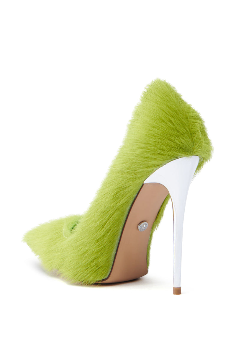 AZALEA WANG ROMEE GREEN PONY HAIR PUMP