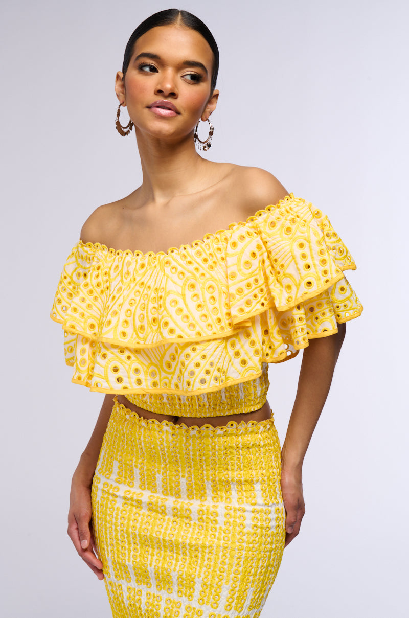 SUMMER LOVING OFF THE SHOULDER RUFFLE CROP BLOUSE IN YELLOW