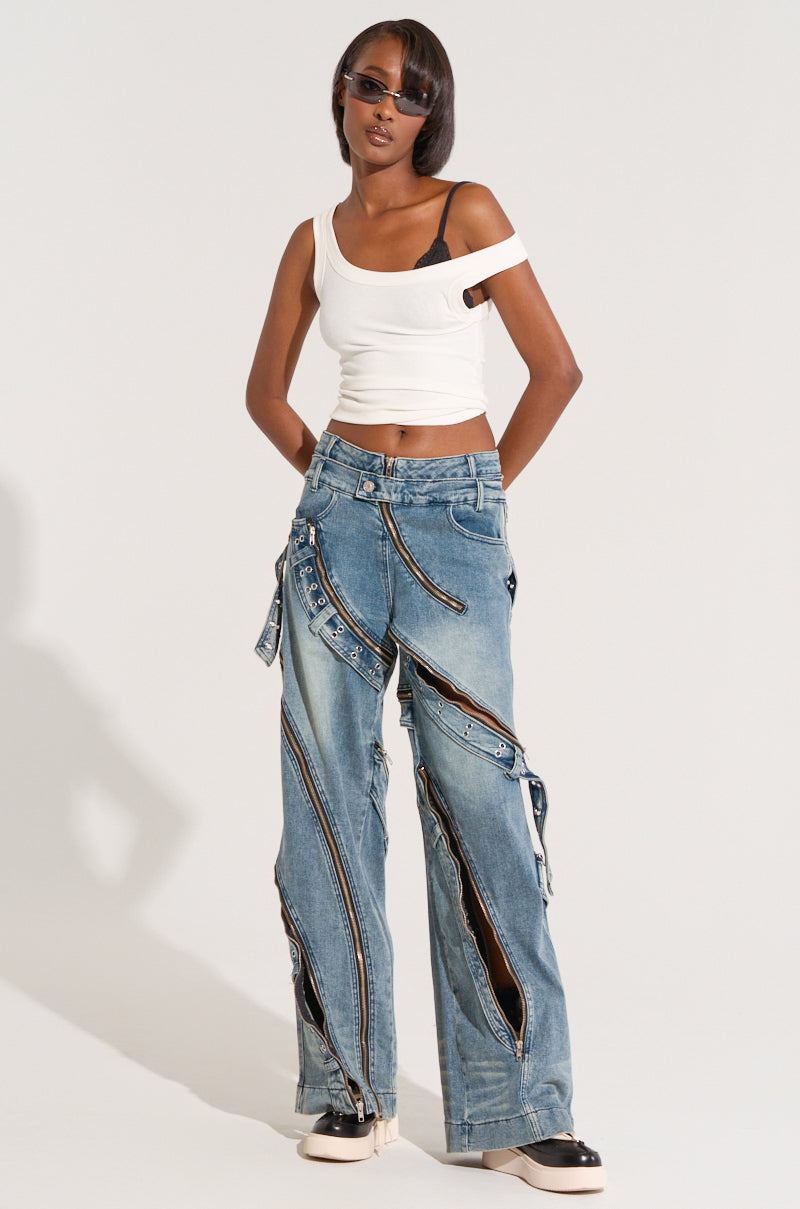 NOW AND LATER DENIM PANT WITH ZIPPER DETAILING