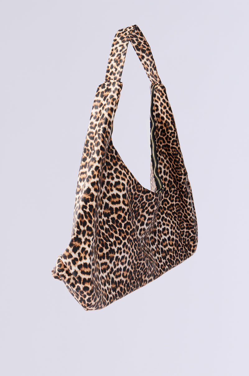 WILD ONE PU OVERSIZED TOTE