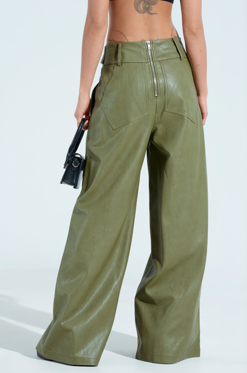 AMY TROUSER IN OLIVE