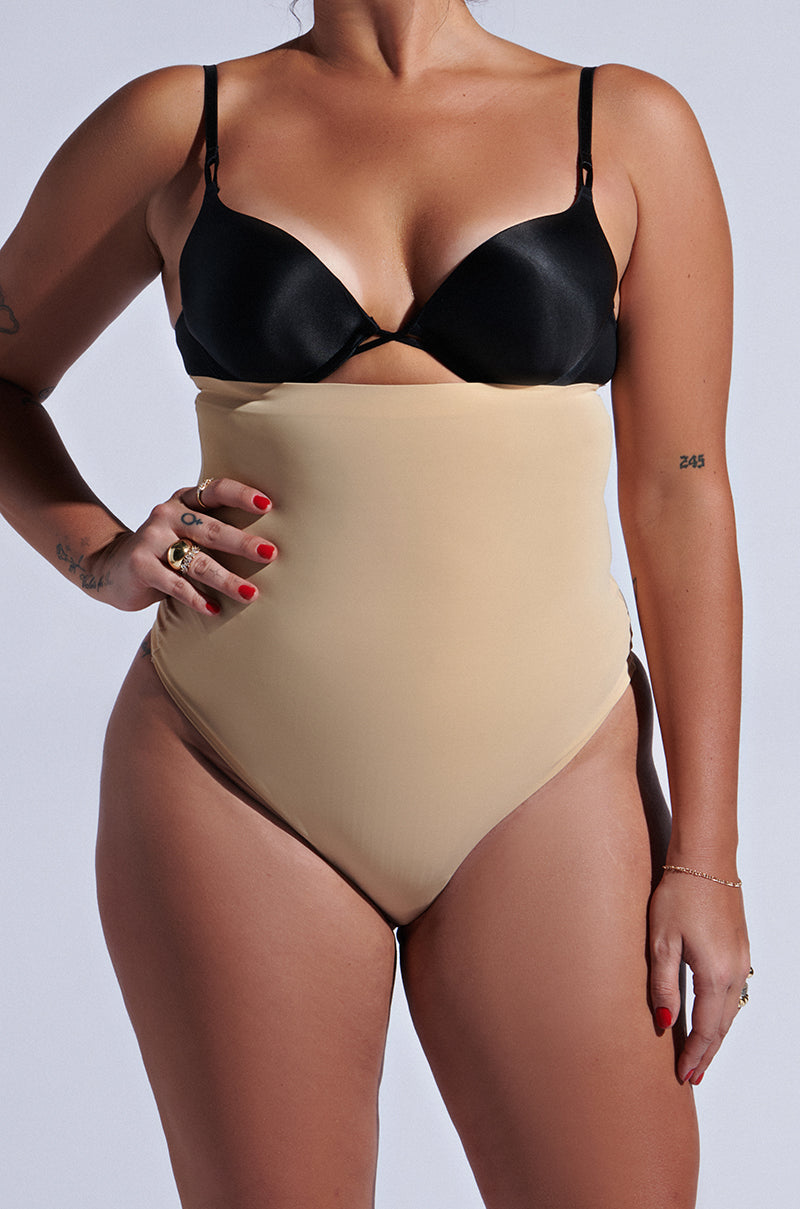 TITSY SHAPER THONG IN TAN