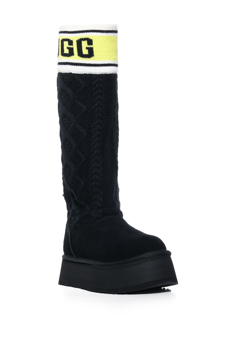 UGG BLACK W CLASSIC SWEATER LETTER