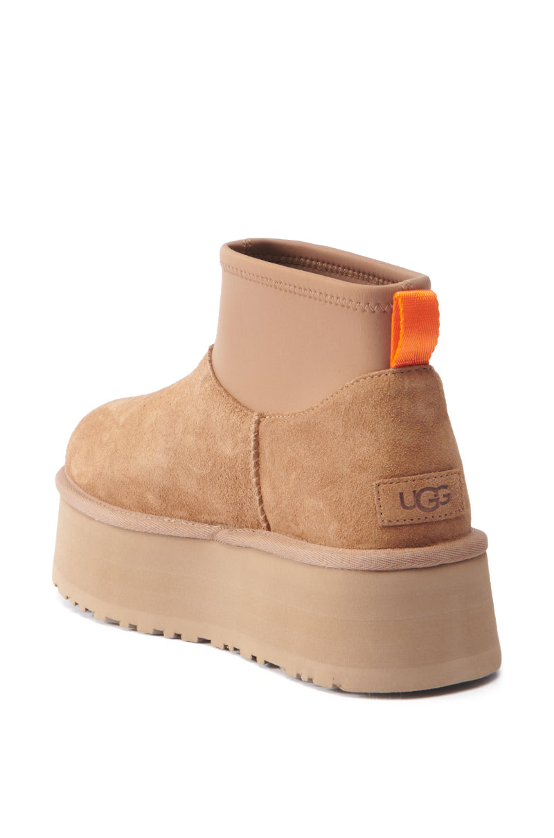 UGG CLASSIC MINI DIPPER IN CHESTNUT