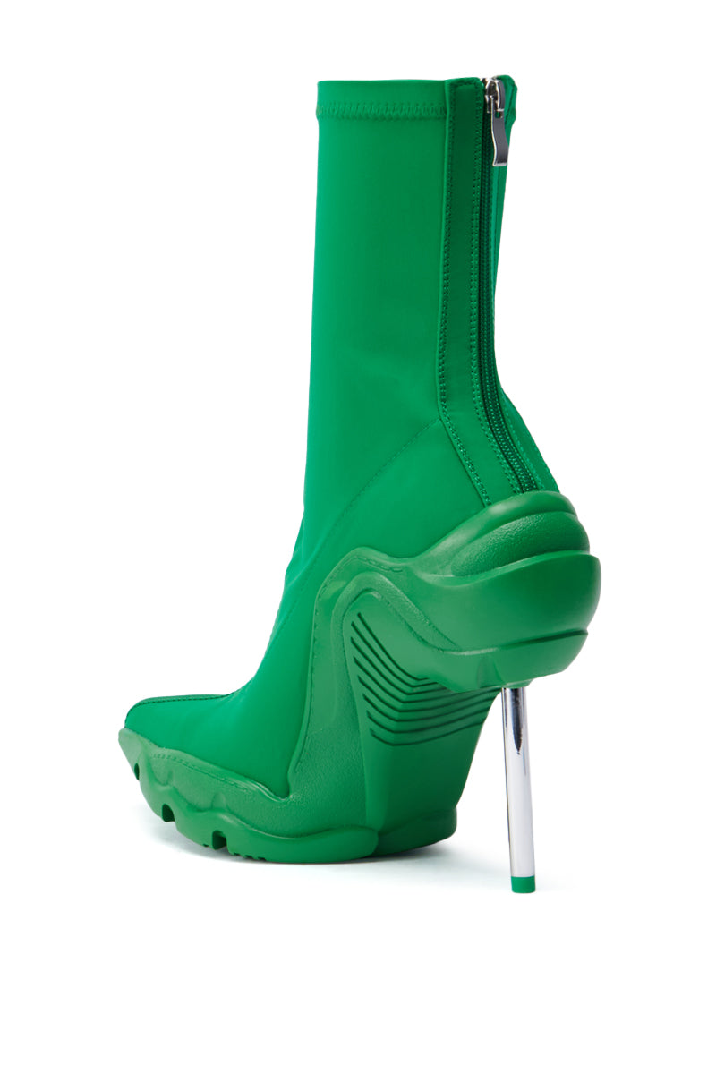 AZALEA WANG WILBER BOOTIE WITH STRETCH NEOPRENE IN GREEN