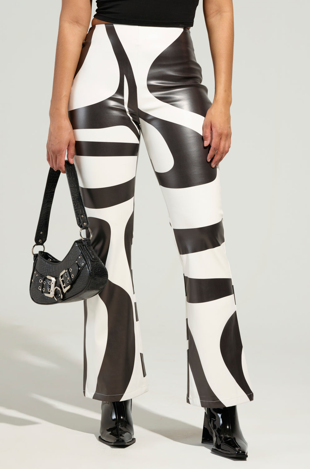 GROOVE ON FAUX LEATHER FLARE TROUSER