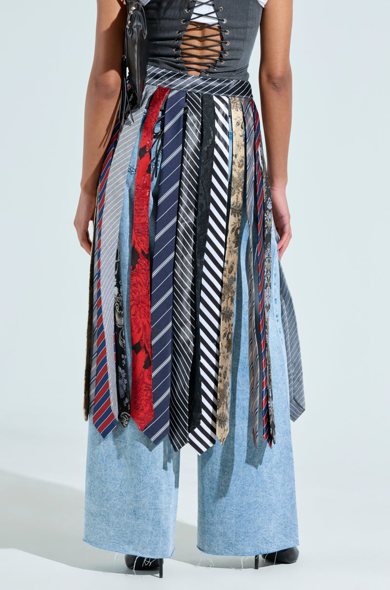 TIED IN BUSINESS MIDI SKIRT