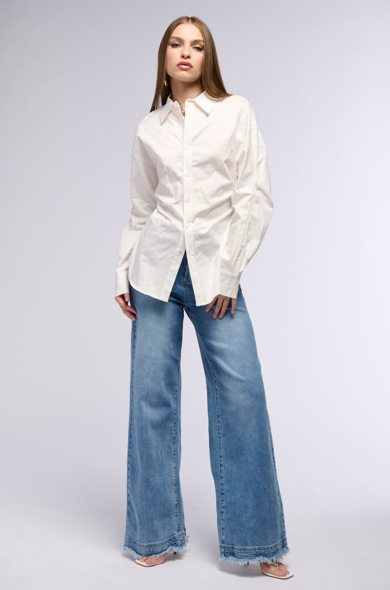 OLIVA CINCHED WAIST POPLIN BUTTON DOWN