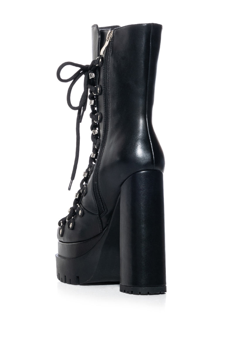 AZALEA WANG RODDIE LACE UP BOOTIE IN BLACK