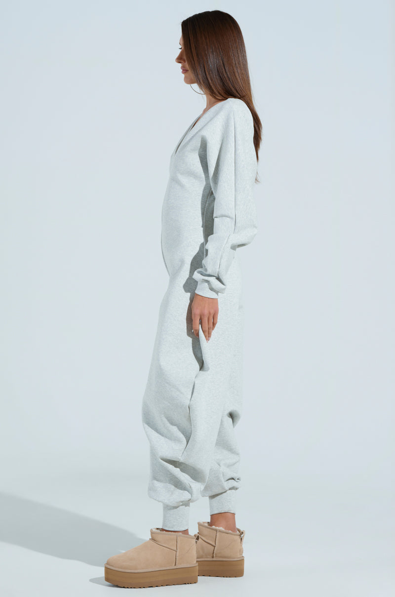 COMFY COZY SWEATSHIRT JUMPSUIT