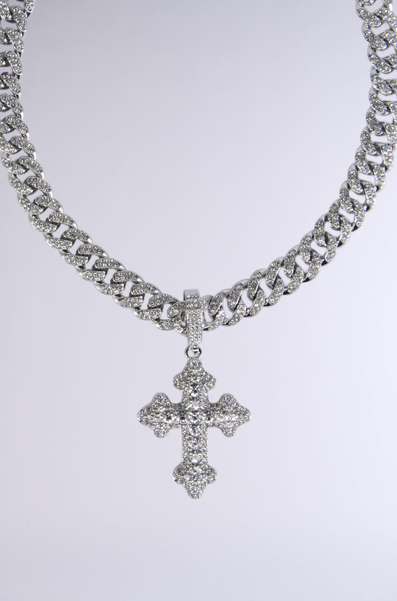 ICE ME OUT NECKLACE