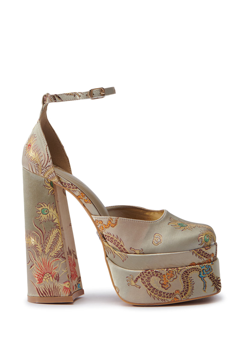 AZALEA WANG ZIPPORAH GOLD BROCADE CHUNKY PUMP