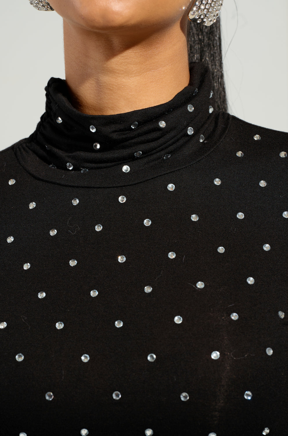 SPARKLING TURTLENECK TOP