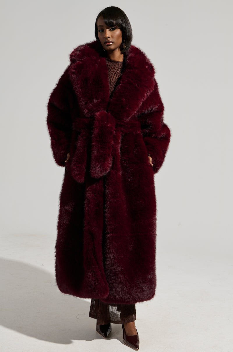 DAYANNE FAUX FUR TRENCH IN WINE