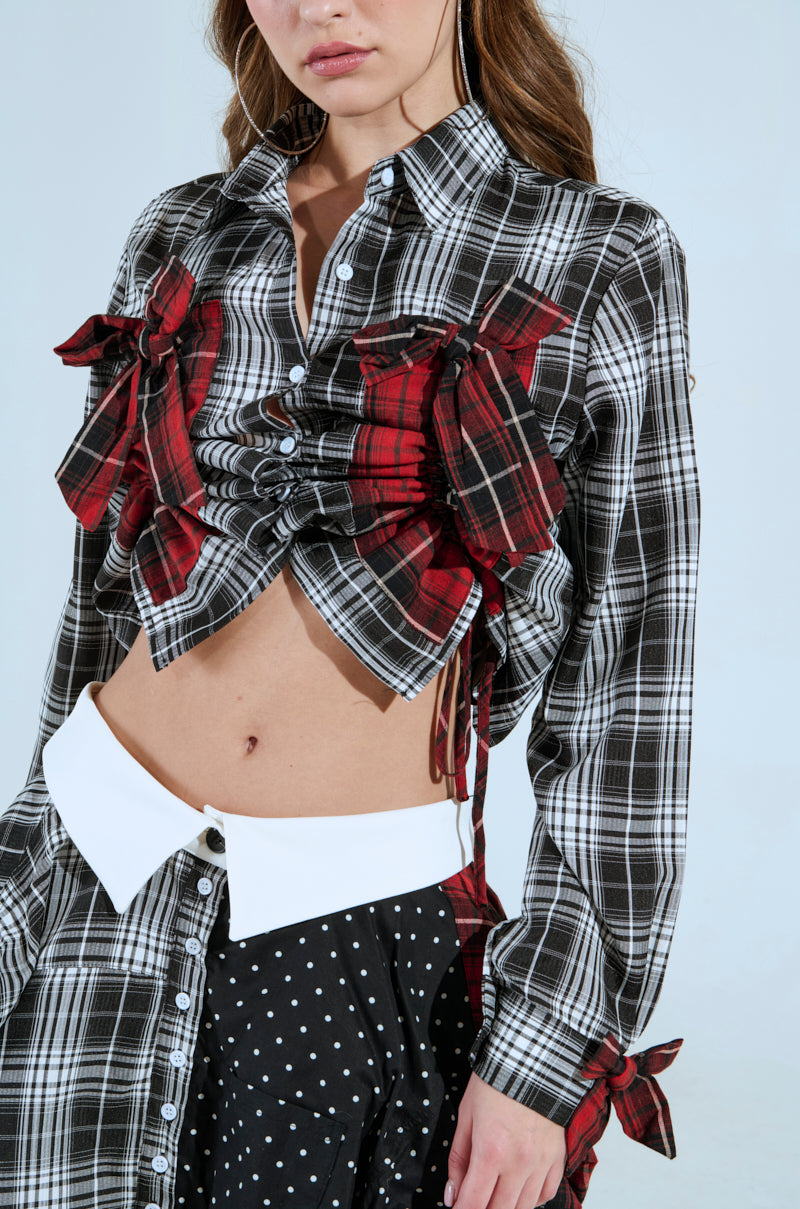 HAILEY PLAID BUTTON DOWN TOP