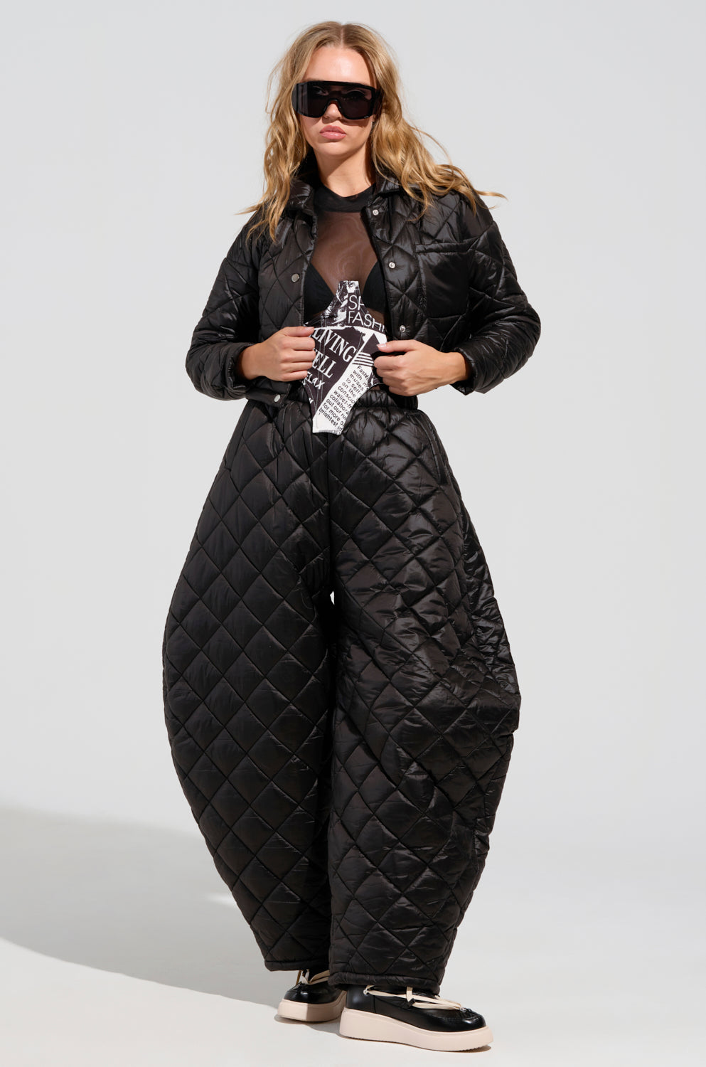 VIVI OVERSIZED PUFFER PANTS IN BLACK