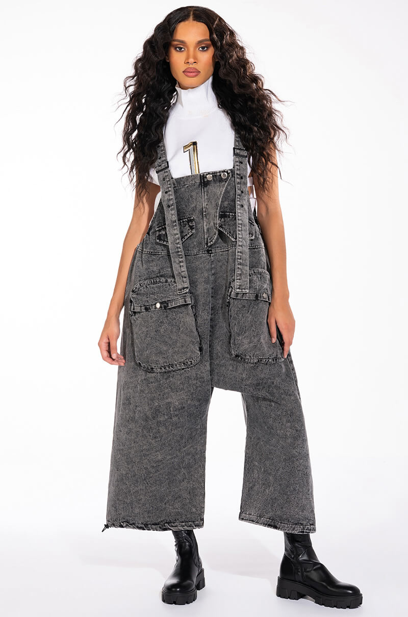 JUST LIKE THAT BAGGY FIT OVERALLS IN CHARCOAL