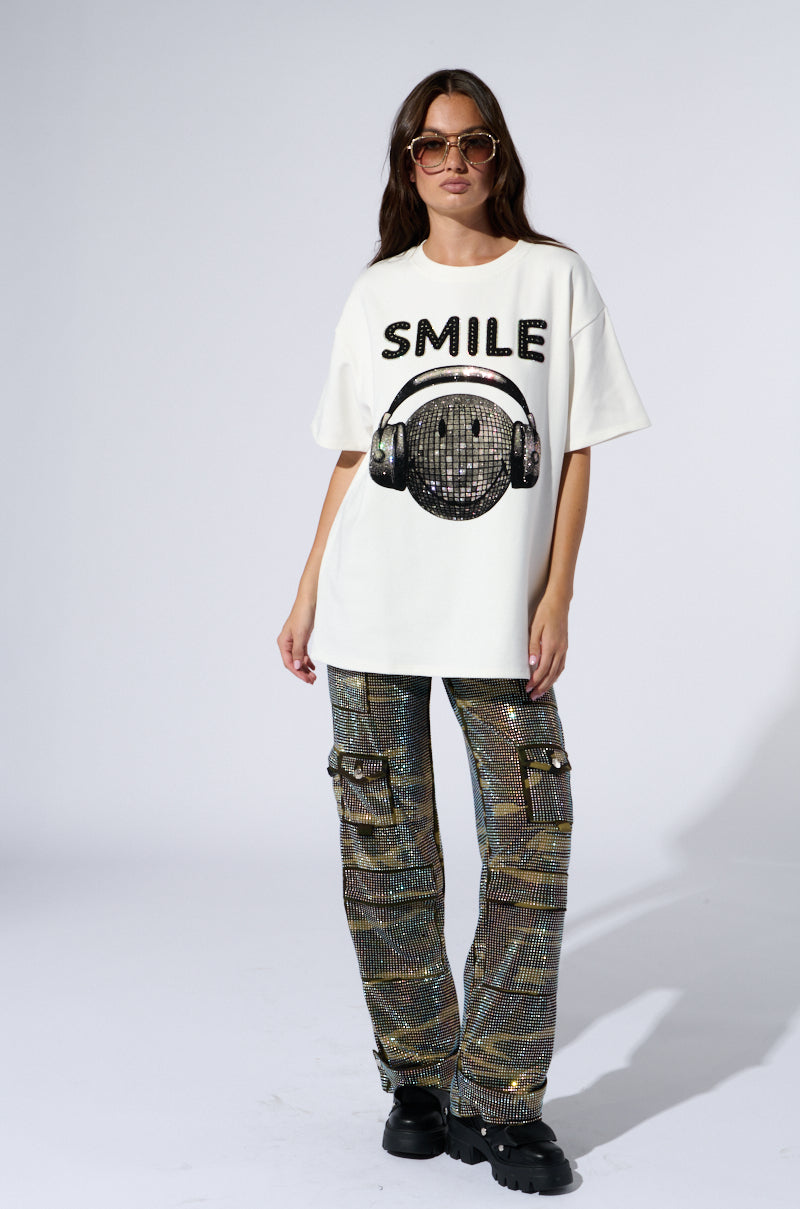 SMILE RHINESTONE DETAIL OVERSIZED TSHIRT IN WHITE