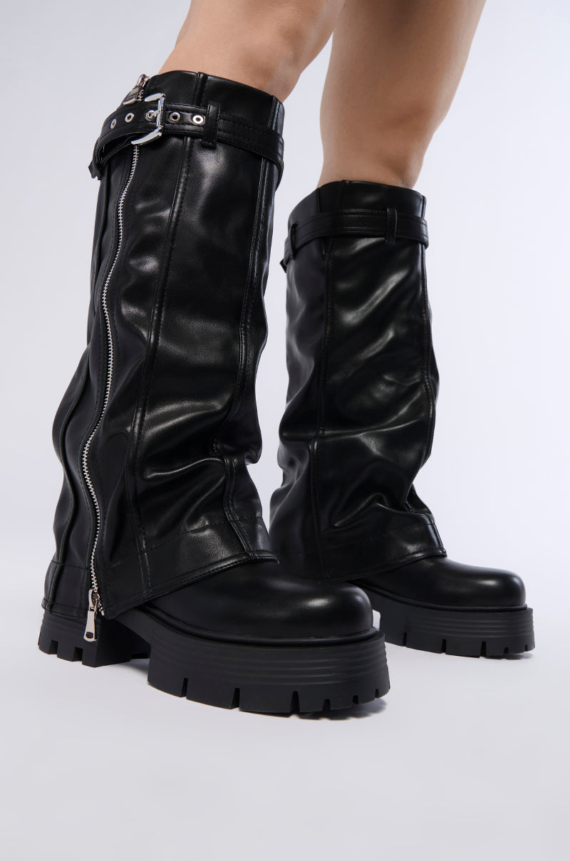 AZALEA WANG MOSELLA BLACK FOLD OVER FLATFORM BOOT