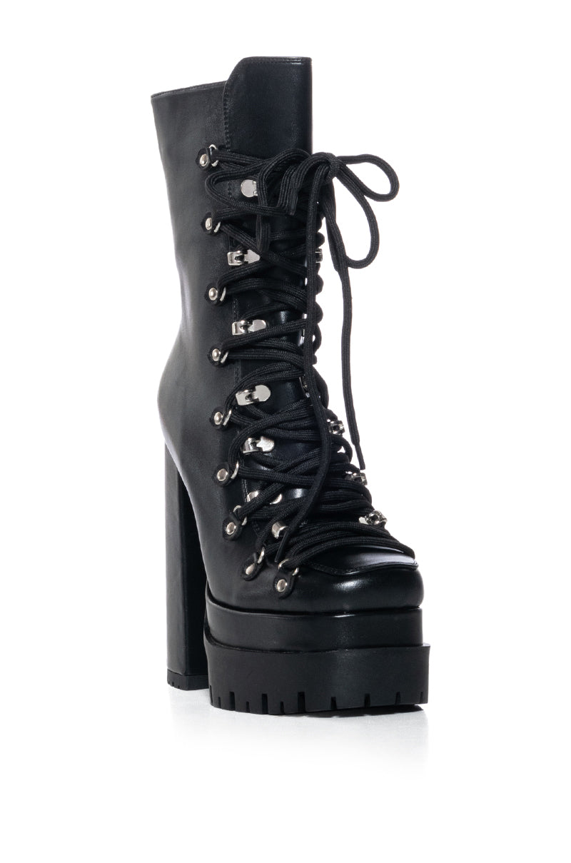 AZALEA WANG RODDIE LACE UP BOOTIE IN BLACK