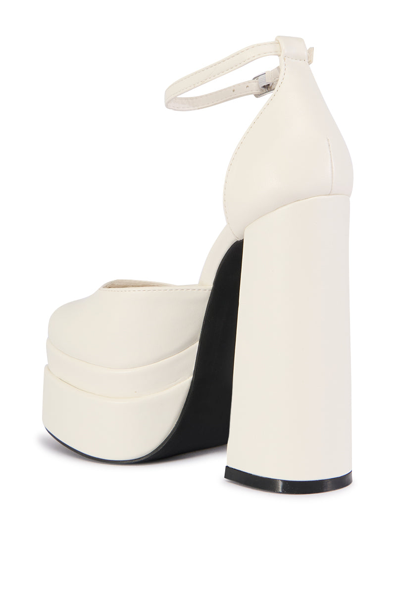 AZALEA WANG YUFFIE WHITE PLATFORM PUMP