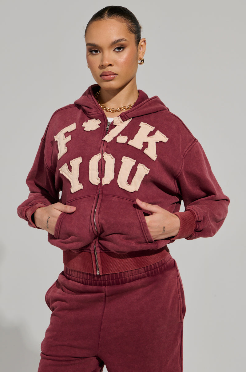 GRAPHIC LANGUAGE MINERAL WASH ZIP UP SWEATSHIRT IN BURGUNDY