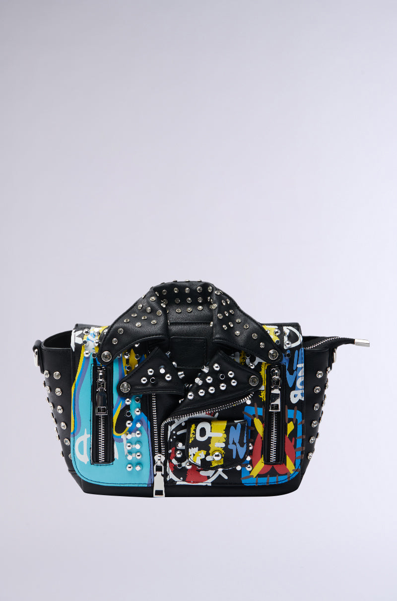 REALLY LIKE THAT PAINTED MOTO BAG