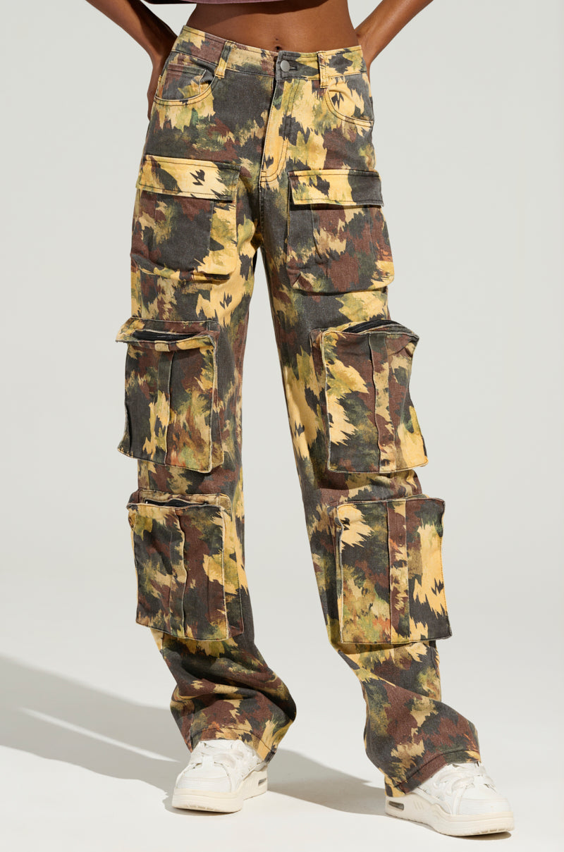 FLYING HIGH CAMO PANT