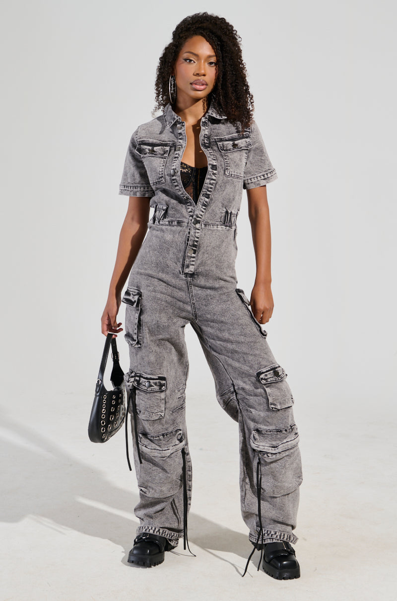 UTILITY CARGO DENIM JUMPSUIT IN GREY