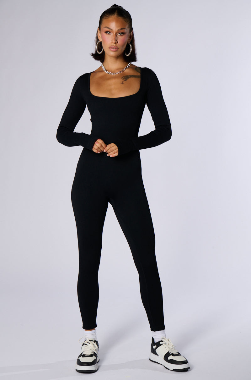 HOT GIRL WALK LONG SLEEVE CATSUIT IN BLACK