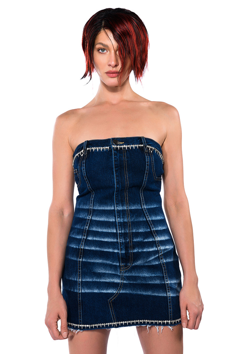 HOW'S THE VIEW STRAPLESS DENIM MINI DRESS