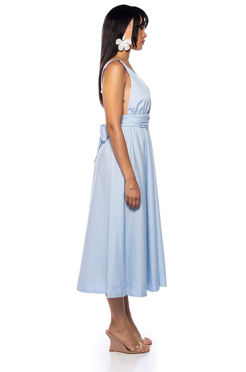 CAIDEN TIE FRONT MIDI DRESS IN BLUE