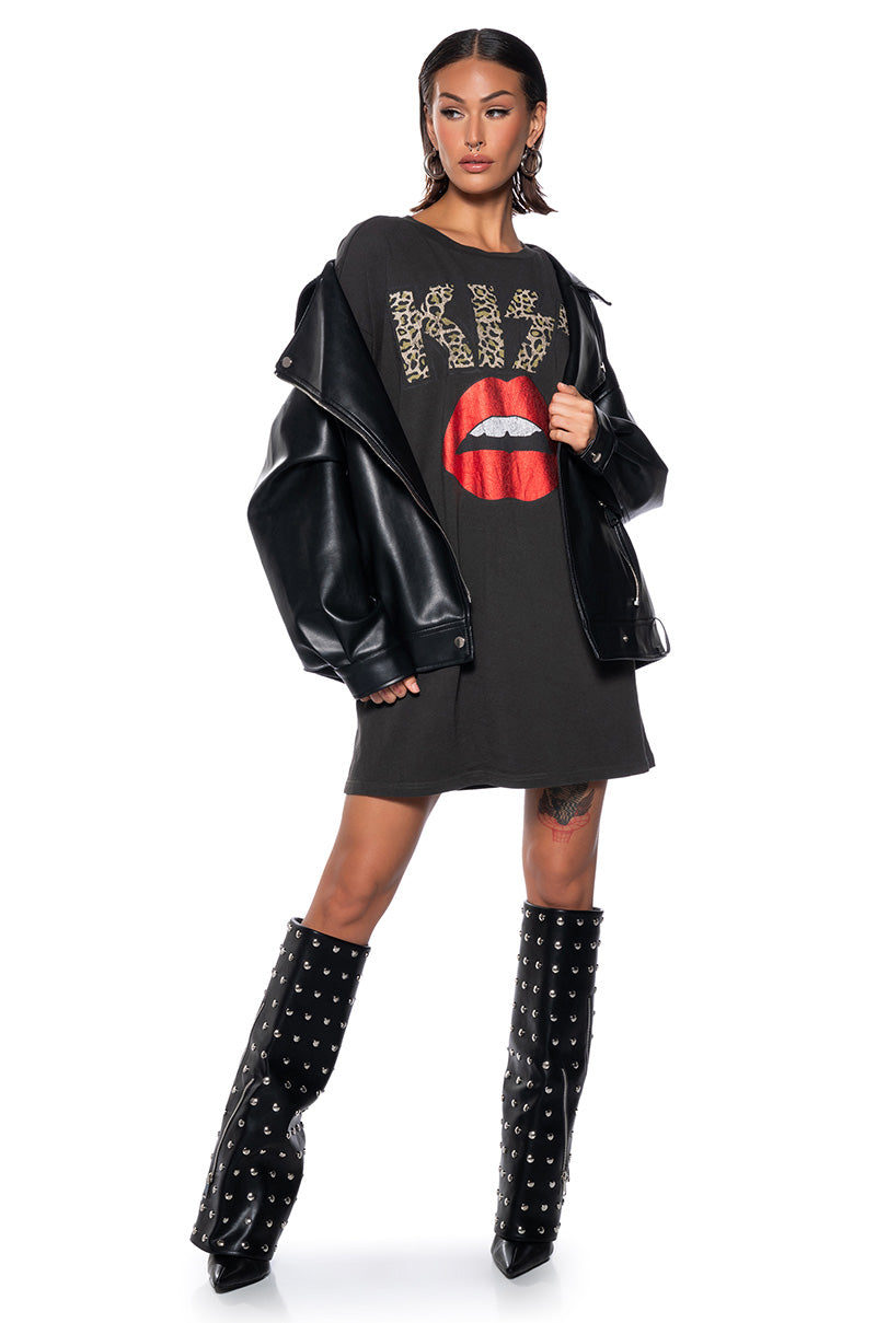 KISS OVERSIZED LONG SLEEVE SHIRT DRESS