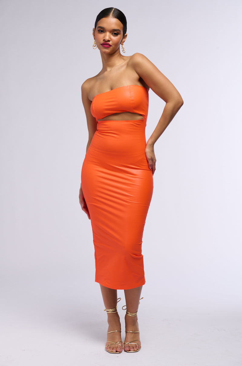 PRETTY LADY PLEATHER MIDI DRESS WITH CUT OUT