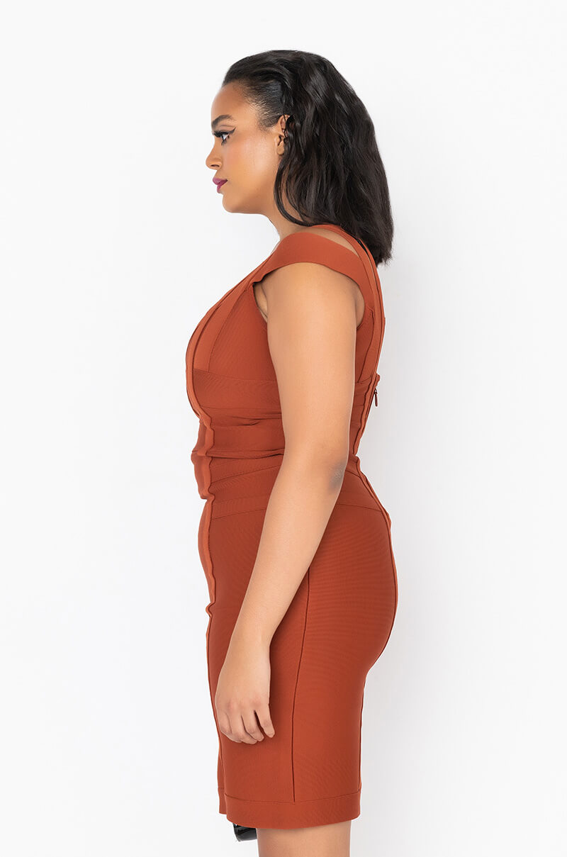 PLUS COCKTAIL VIBES BANDAGE MIDI DRESS
