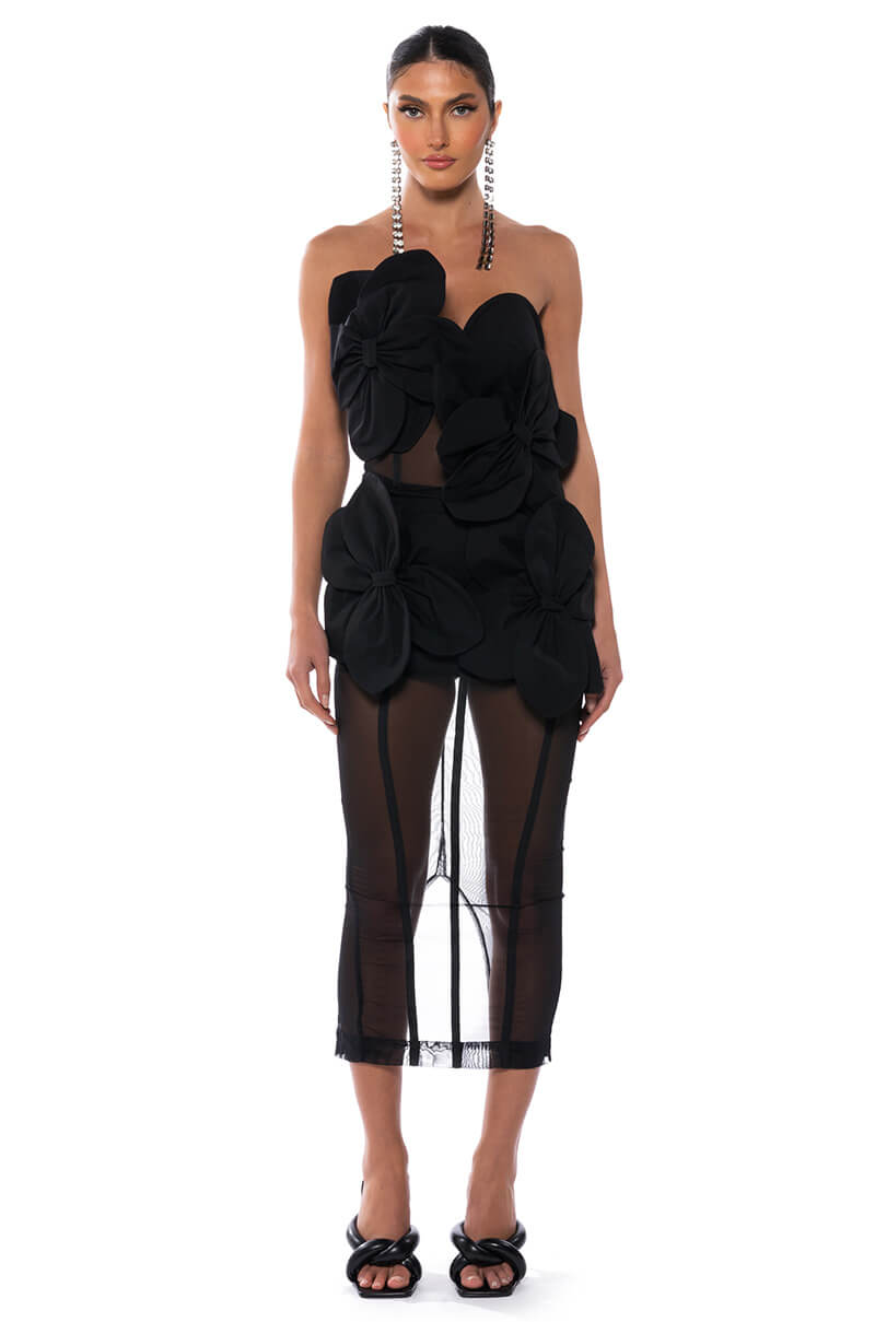 VALENTINA DIMENSIONAL MAXI DRESS