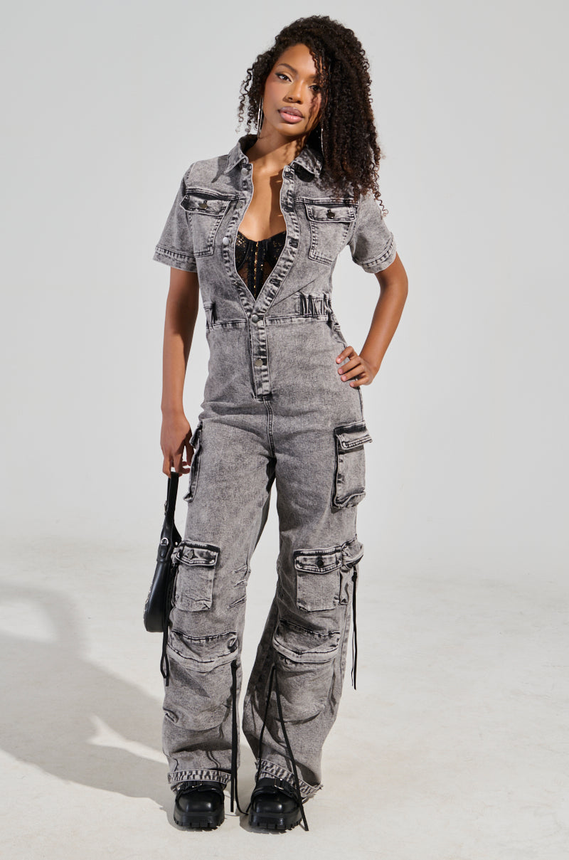 UTILITY CARGO DENIM JUMPSUIT IN GREY