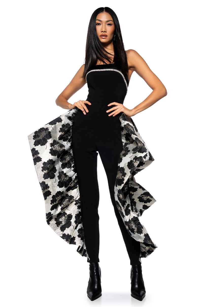 LA LA STRAPLESS FLARED JUMPSUIT
