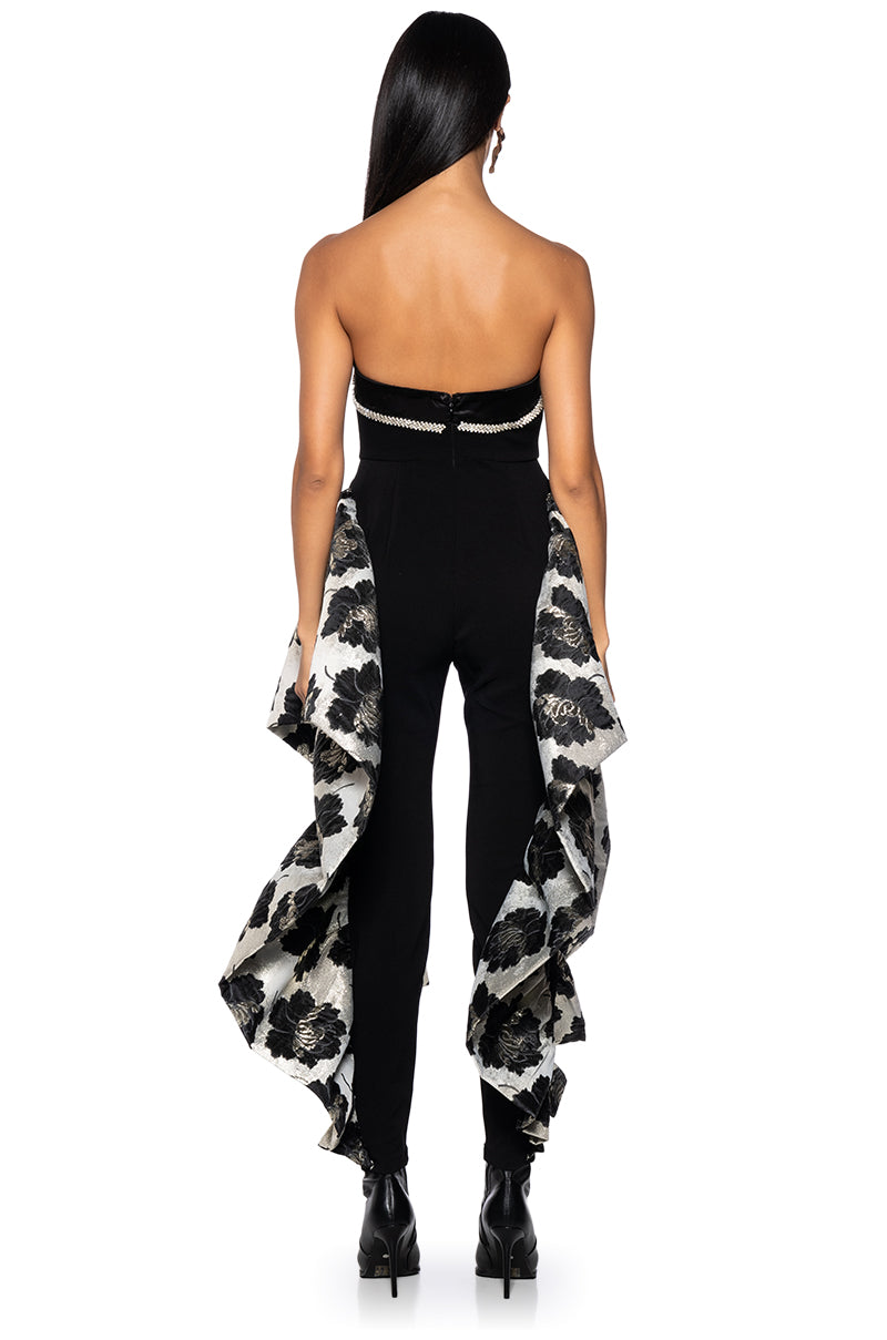 LA LA STRAPLESS FLARED JUMPSUIT